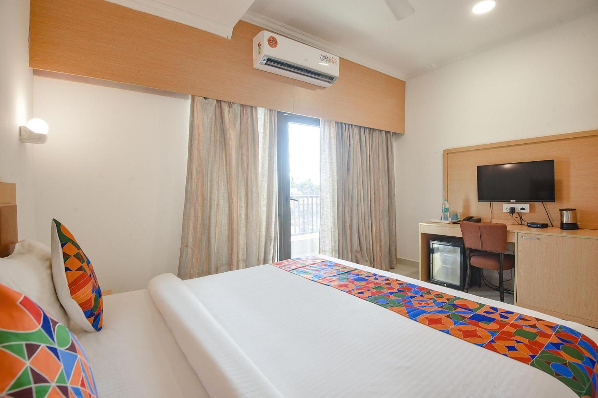 Fabhotel Prime Infantaria Comfort - 200M From Calangute Beach ภายนอก รูปภาพ