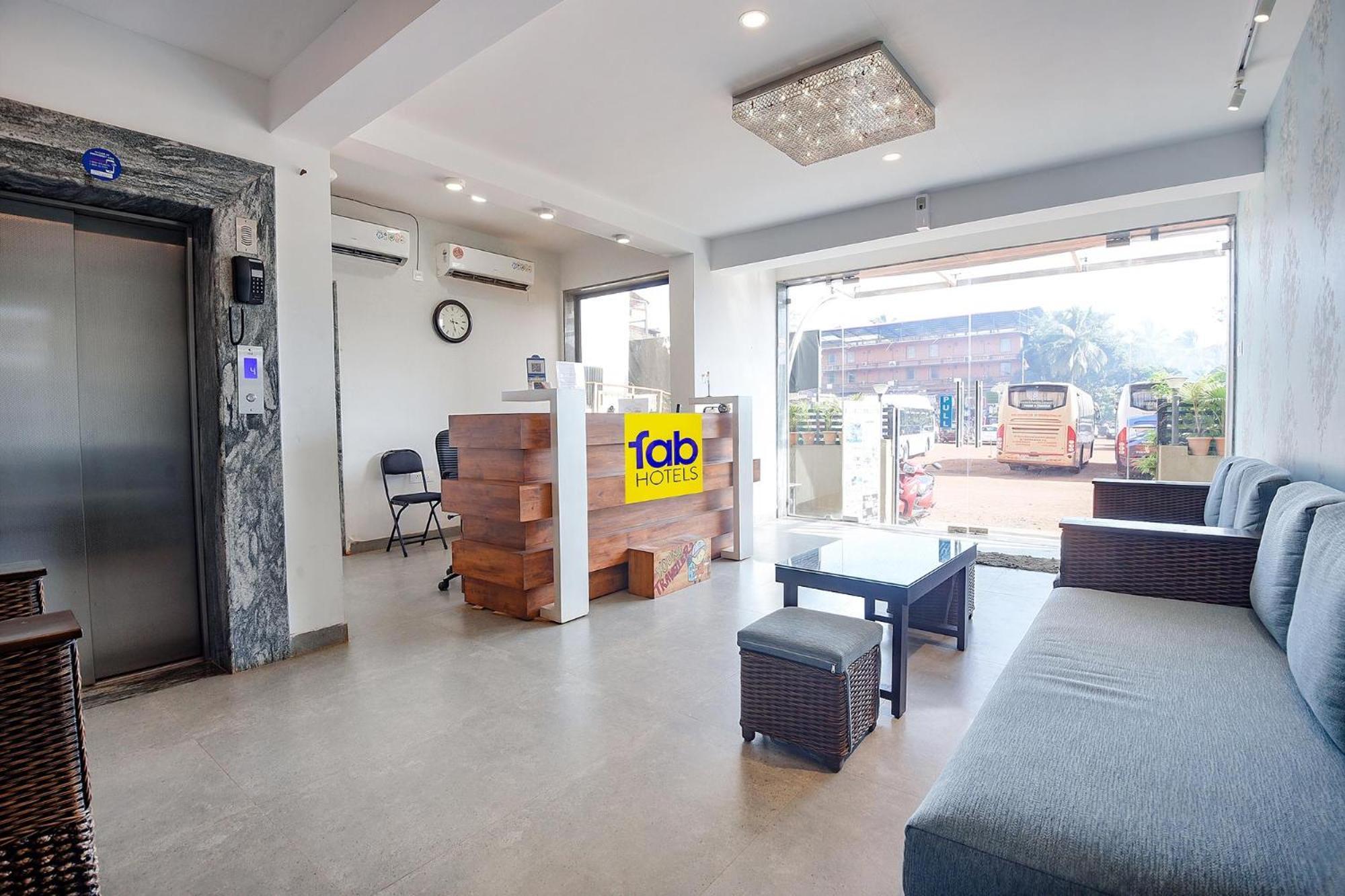 Fabhotel Prime Infantaria Comfort - 200M From Calangute Beach ภายนอก รูปภาพ