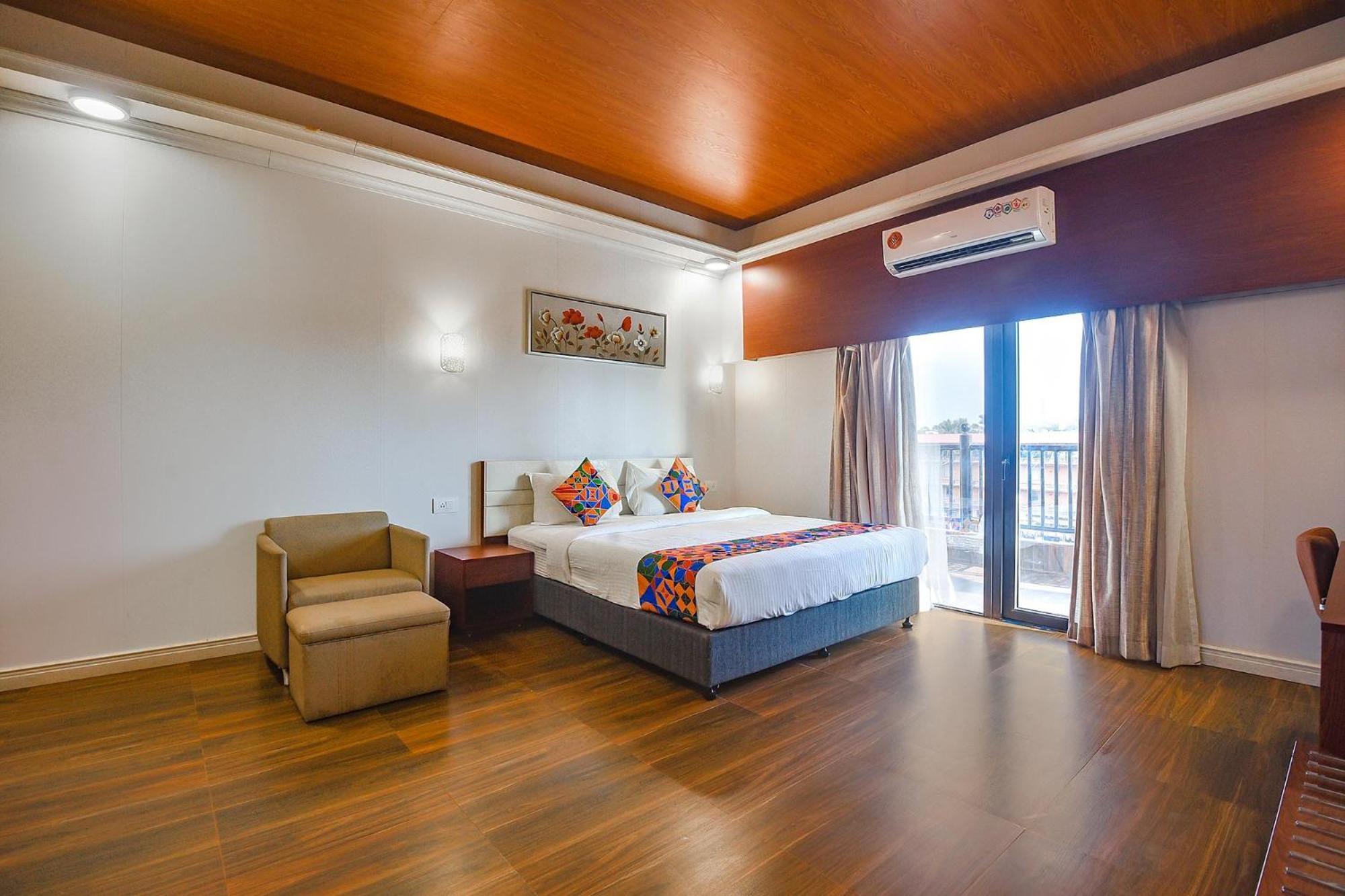 Fabhotel Prime Infantaria Comfort - 200M From Calangute Beach ภายนอก รูปภาพ